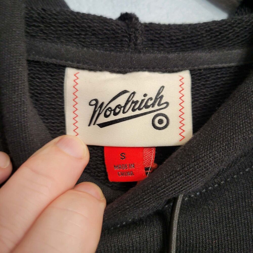 NWT Woolrich x Target Black Script Logo Pullover … - image 3
